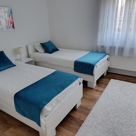 Apartmani Jasmina 2 Bihac Bagian luar foto