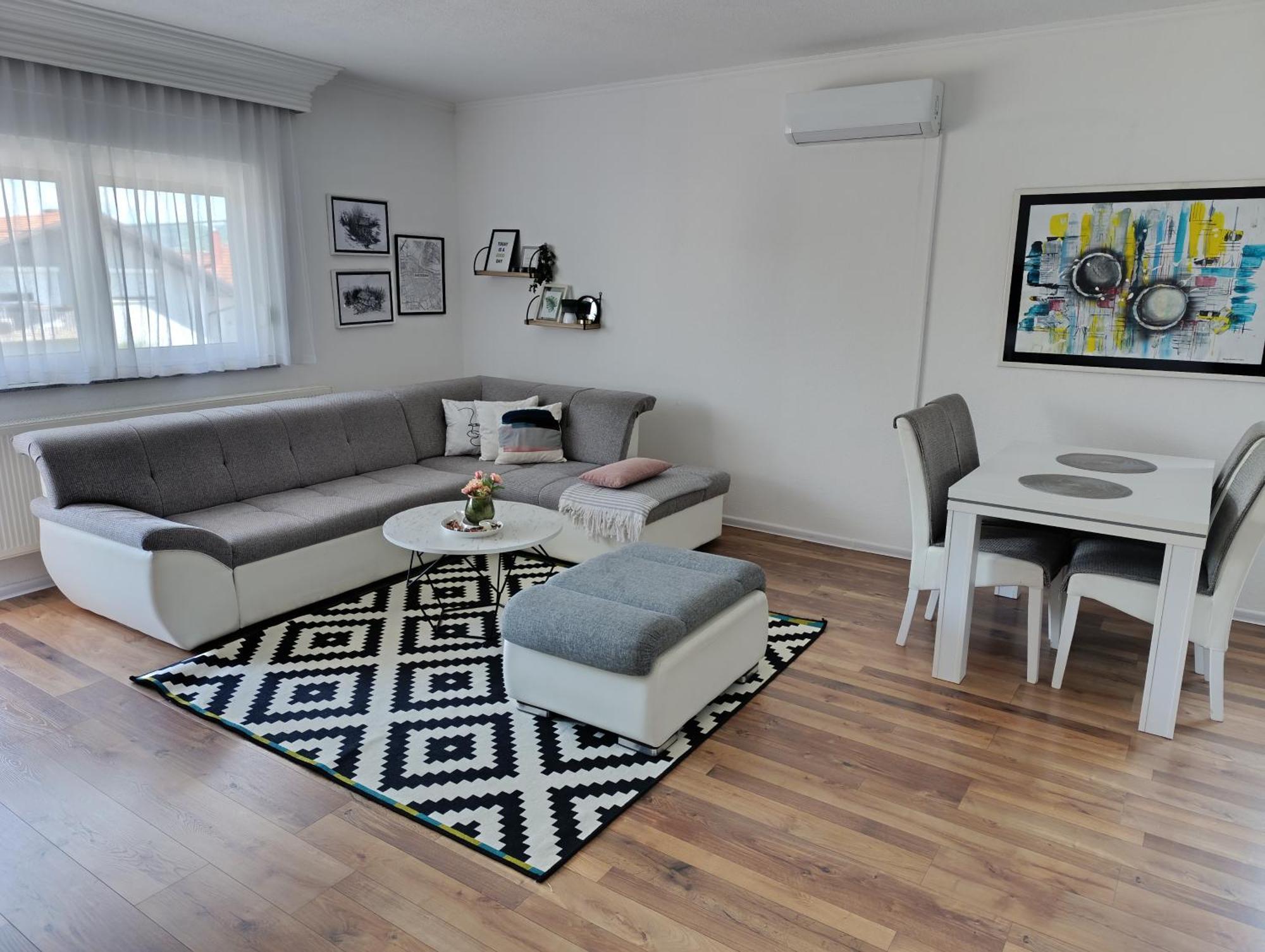 Apartmani Jasmina 2 Bihac Bagian luar foto