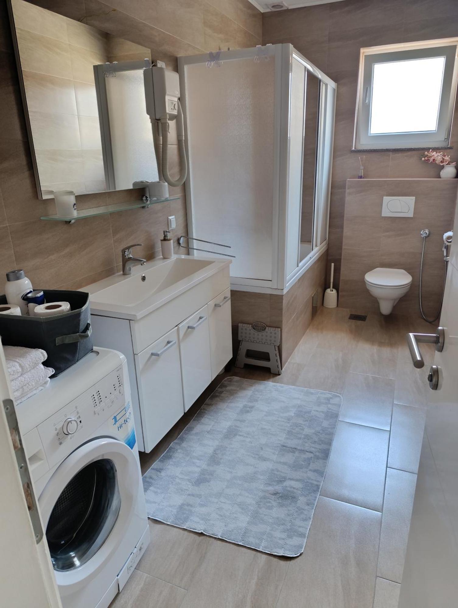 Apartmani Jasmina 2 Bihac Bagian luar foto